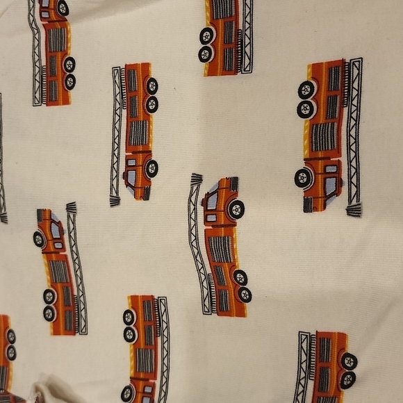 Bundle Old Navy pajamas - Picture 4 of 10